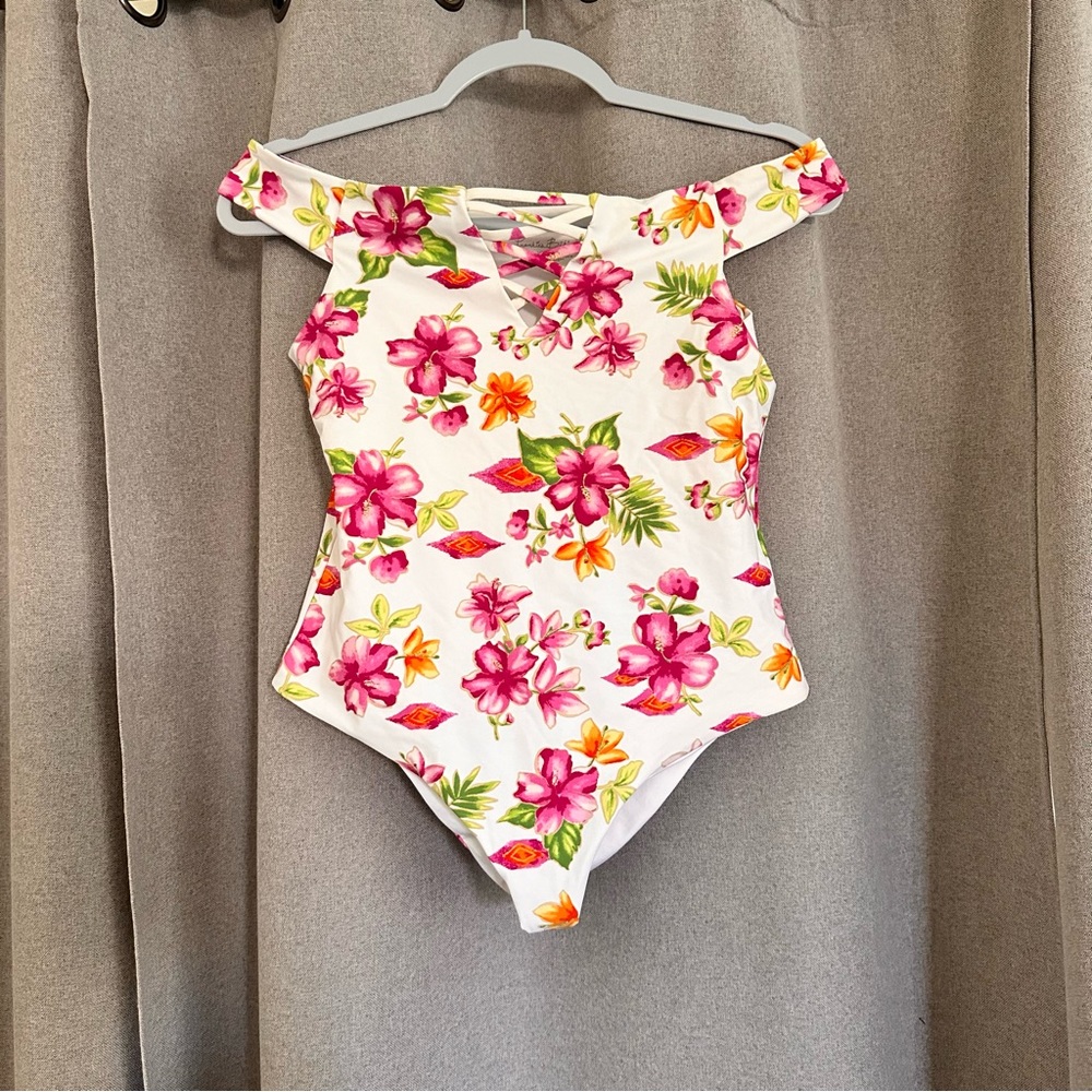 Frankie’s Bikinis floral one piece *medium*